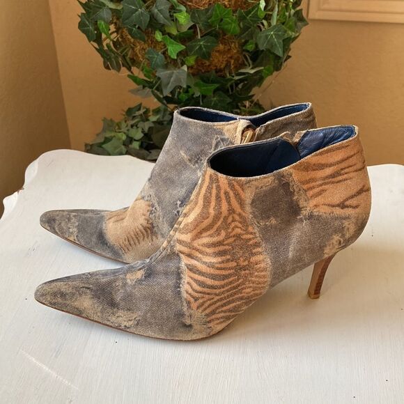 Anthropologie Rebecca Sanver Suede Tiger Print Bootie Size EUR 41 - Picture 2 of 16